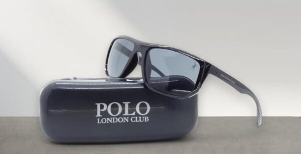 Óculos de Sol Polo London Club Casual Design Esportivo Masculino com Proteção UVA/UVB - REF 2108 - Preto brilho.